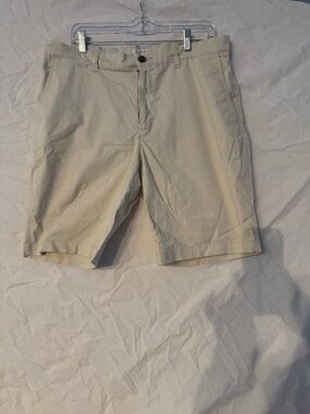 Goodfellow & Co Light Khaki Flat Front Men's Shorts